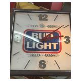 Bud light clock sign light up *partially works*