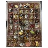 Lot of vintage earrings