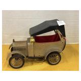 1918 Ford Model T musical bar decanter set *music