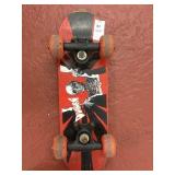 Skeleton 17in skateboard