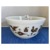 Vintage Pyrex Early American mixing bowl- 1.5