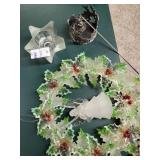 Lighted plastic angel wreath, glass star candle
