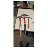 Claw hammer ripping hammer and chipping hammer