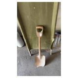 Antique wooden D-handle spade shovel