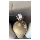 Carbon dioxide cyclinder tank