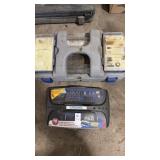Dremel tool and Dremel 145pc super accessory kit