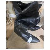 Size 8.5 black heeled boots