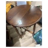 Drop leaf wooden  side table