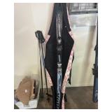 Womenï¿½s Volki Energy 163 Skis & 48 in poles in