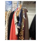 Womenï¿½s dresses and rompers size L