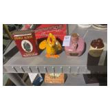 Lot of vintage syrup figurines, Prince Albert