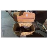 Jerry Wil Picnic Basket