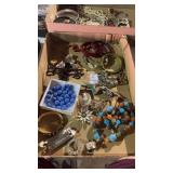 Tray Lot of Assorted Jewelry