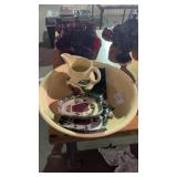 Apple Bowls and Decor