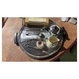 Lot of Kitchen Items