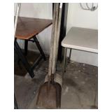 3 shovels wooden and metal