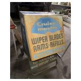 vintage Cruise Master wiper blade display