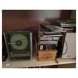 Sony CMT-EX100 CD player with matching speakers