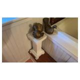 Pedestal and Dove Statues