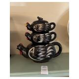 Vintage Japanese stacking chicken redware tea set