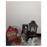 Holiday decor lot
