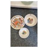 Oneida Deluxe vintage childrenï¿½s dinnerware