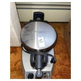 Waring Pro Model WMK300 / WMK300A rotating
