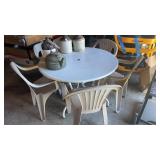 Plastic Table W 5 Chairs