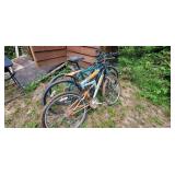3 mountain bikes