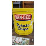 Dan Dee potato chip tin