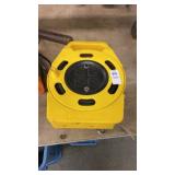 Retractable extension chord