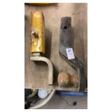 2 hitches with sleeve and ball