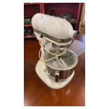 Kitchen aid mixer