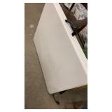 6 foot folding table