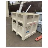 (2) MACRO BINS, 4' X 4'