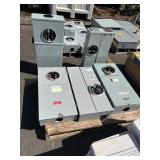 PALLET WITH 3 METERED LOAD CENTERS