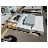 PALLET WITH 5 PANEL BOXES