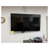 VIZIO 55' HDTV, MODEL M55-C2