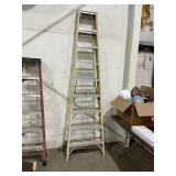 8' STEP LADDER