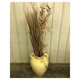 Large Vase With Décor