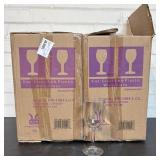 48 8 oz. Clear SAN Plastic Wine Glasses 7'