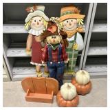 A Collection of Fall and Thanksgiving Themed Decor