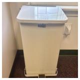 United Metal Receptacle Corp. White Steel Fire Fig