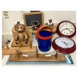An Assortment of Home Decor Including Ingraham Clo