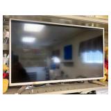 Sceptre Model H32 32-Inch LED Television