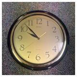 Seiko Quartz Gold-Tone Dial Wall Clock