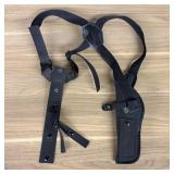 Uncle Mikes Sidekick Size 2 Black Nylon Vertical S