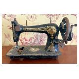 Antique Singer Model 27 Hand Crank Sewing Machine