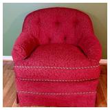 Lee Industries Tufted Barrel Back Club Chair in Cr