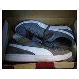 Puma Ladies Vikky Suede Sneakers